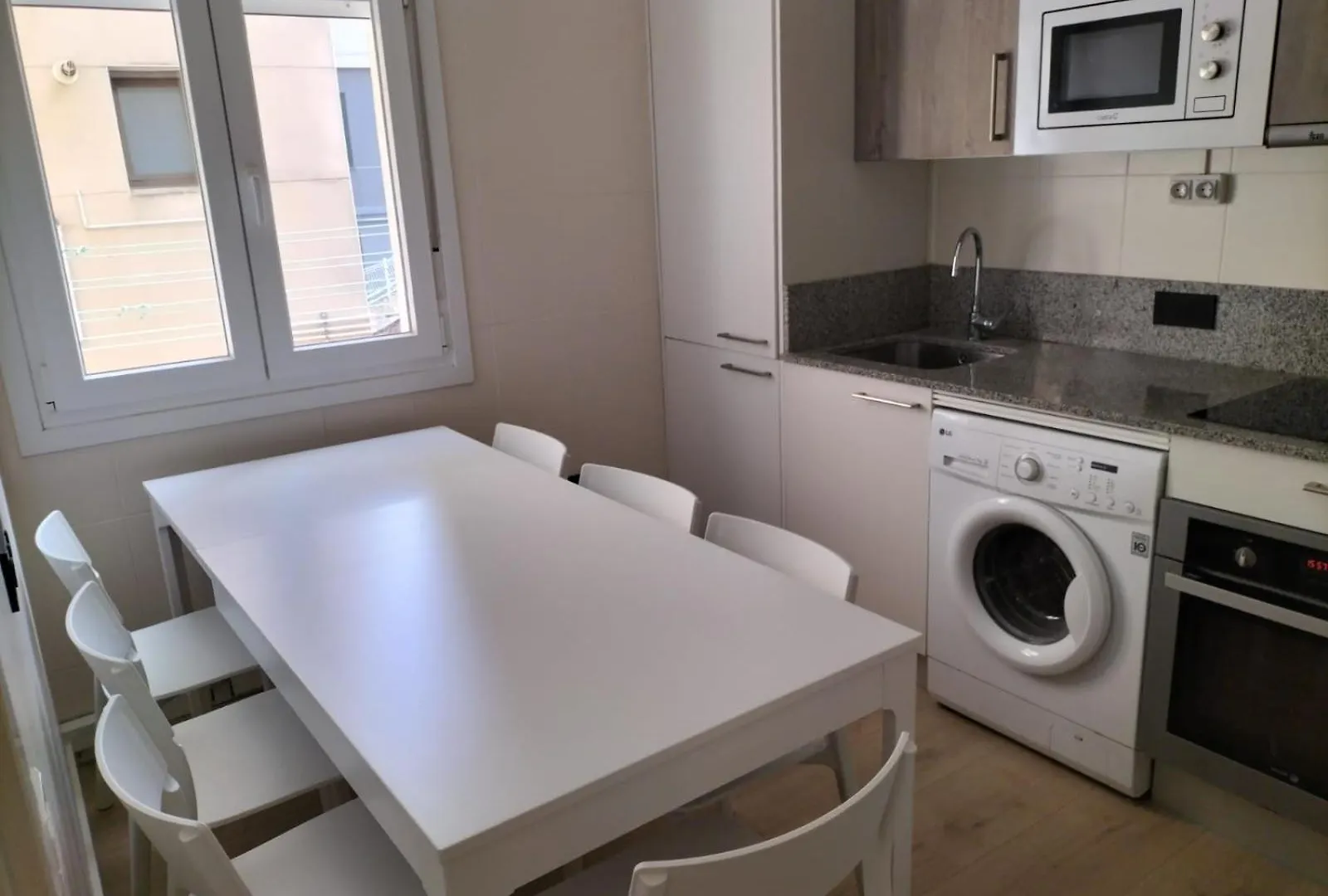 Apartamentos Playa Ondarreta San Sebastian Apartment
